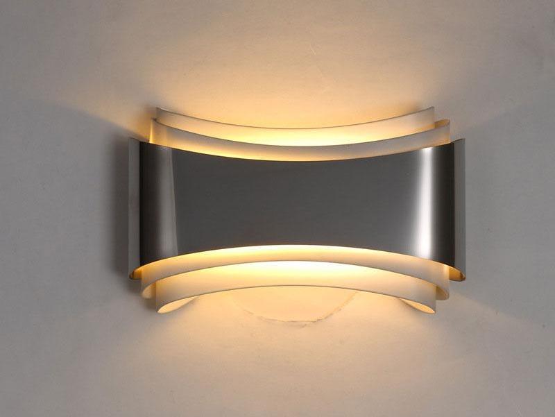 Moderne LED Geschwungene Wandlampe