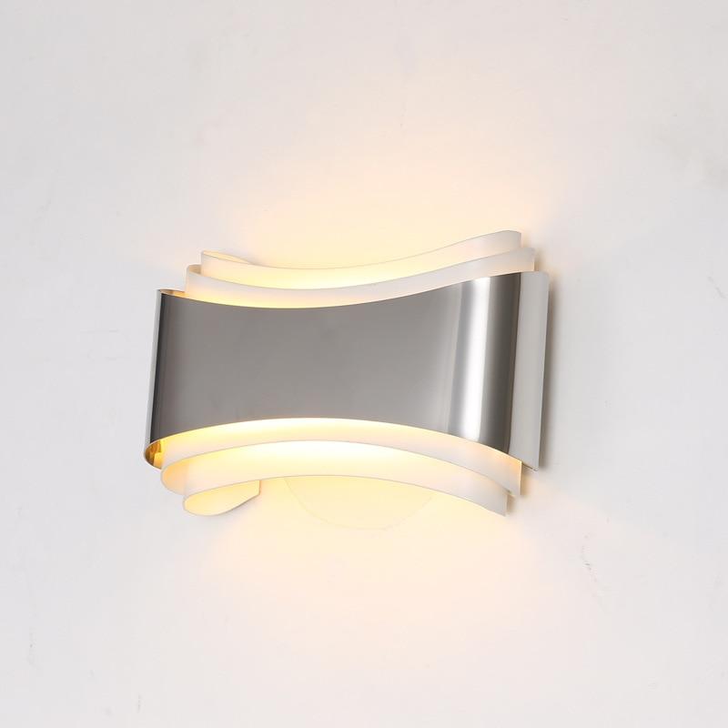 Moderne LED Geschwungene Wandlampe